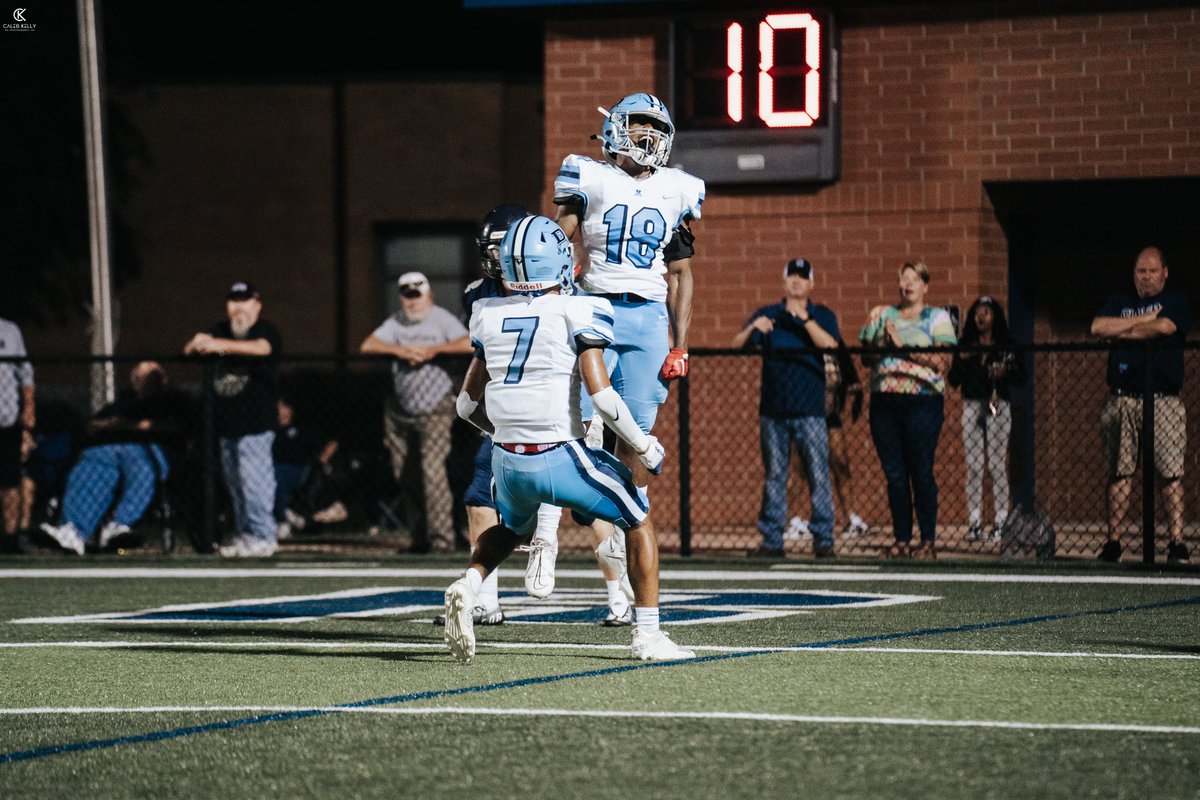 CLOVER FRAMES. // WEEK 5 🔥 

<a href="/DormanFootball/">⚔️Dorman Football⚔️</a>