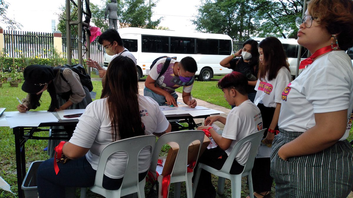 jmdanganemd's tweet photo. Ganap ngayon: Martial Law@50 Roadtrip at Liwasang Diokno Freedom Park 

#ML50 #ML50Roadtrip #MLBadTrip @AkbayanParty  @Akbayan_Youth https://t.co/zBsLRD3iw6