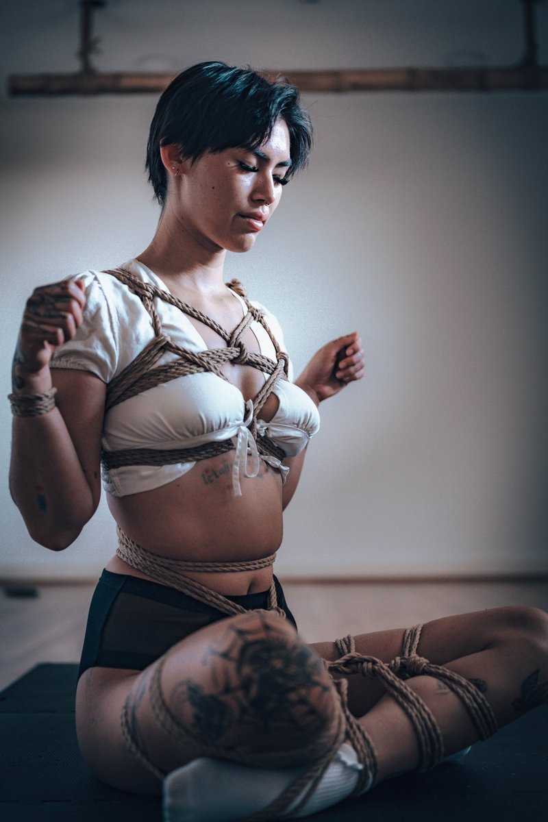 Portland Shibari Salon tweet media