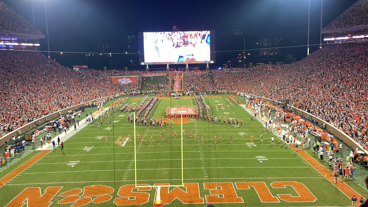 Let’s Go Tigers! #ClemsonTigers #BestInTheGame #EmmaStrong