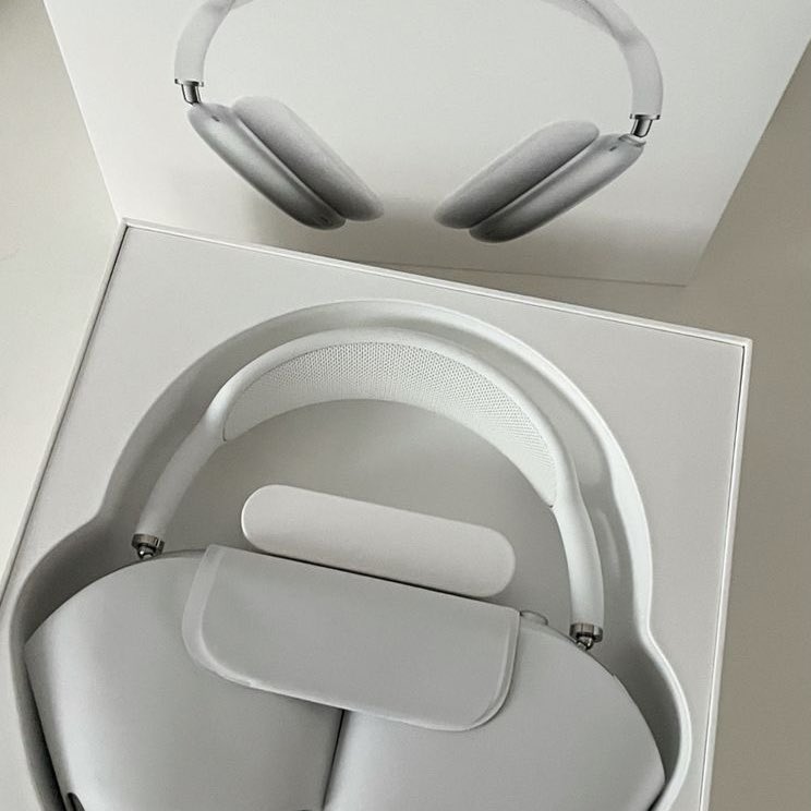 CARTIERANG3L's tweet image. transformation isn’t about adding more work to your life; it’s about shifting your perspective so life becomes more fun, magical and joyful 𓆩 ♡ 𓆪