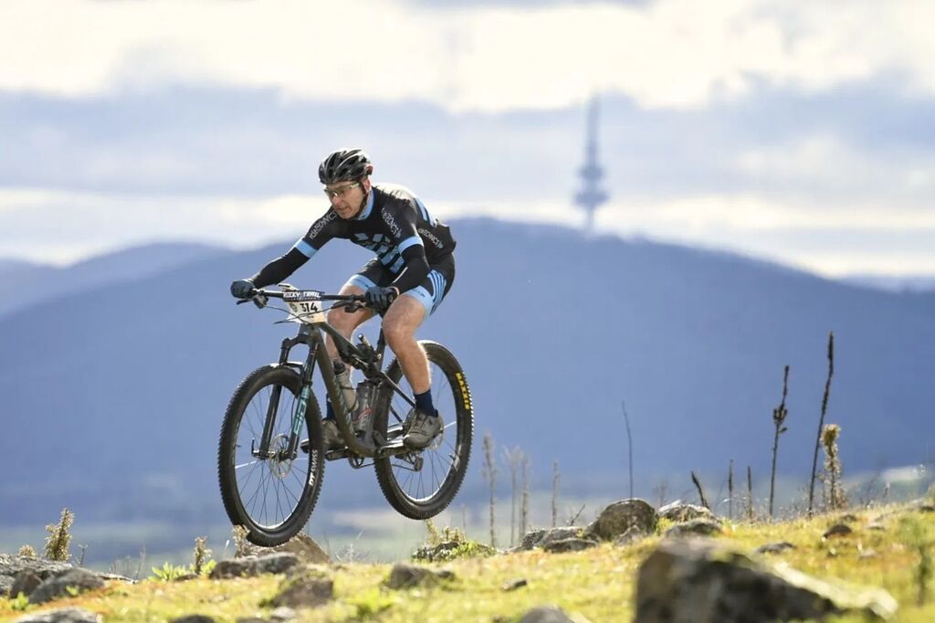 GIROVISUALS's tweet photo. Stromlo Sunshine / Back in Canberra shooting @rockytrailentertainment @australianmountainbike #AMB100 at Stromlo after what feels forever.  Sun is out a magic spring day. 
.
.
.
.
.
#girovisuals #mtblife #stromlomtb #rockytrailracer #mtbphotographer #sun… https://t.co/zUVGKgfmTo https://t.co/CKRq7eJnrJ