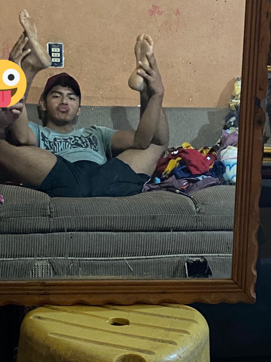 Jess18488061's tweet photo. Ocupo a alguien 🍆🥵 https://t.co/jFb9Ecjfuq