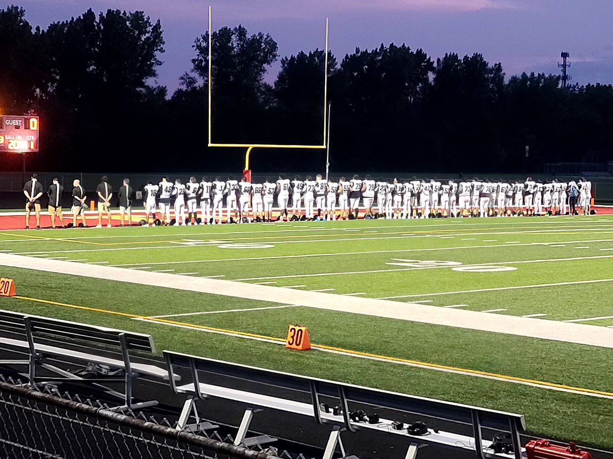 argohs217's tweet photo. #argofootball
Pic by Argo football mom https://t.co/S7K8rElngp