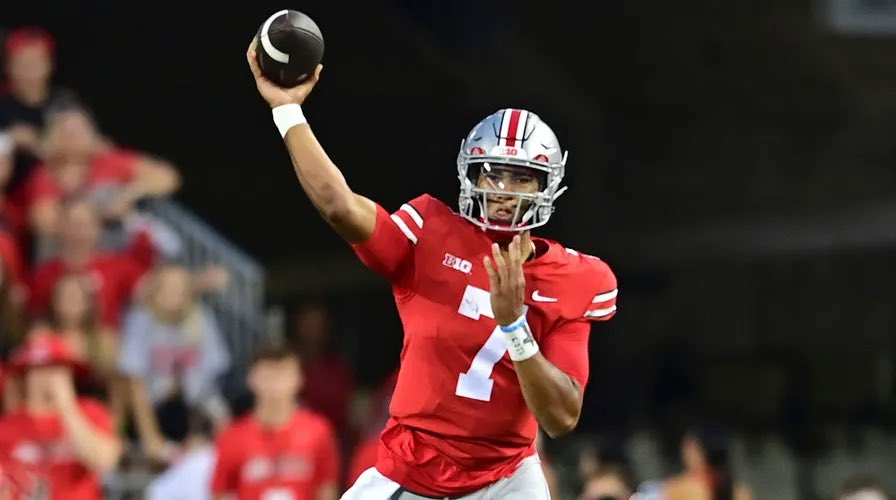 FieldYates's tweet image. Ohio State’s drive chart in the first half: 
- TD
- TD
- TD
- TD
- TD
- TD

QB C.J. Stroud has twice as many TD passes (4) as incompletions (2).