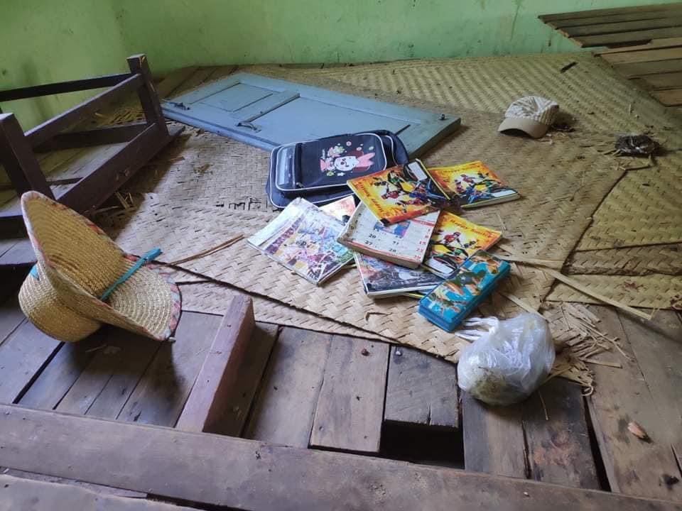 moephwintphyu's tweet photo. In Tabayin Township ,9 people including children who were studying, were killed and several others were injured by the artillery shells by the terrorist  Junta.Thousands of local residents were forced to flee.#WhatsHappeningInMyanmar 
#CivilianCasualtiesByJunta #2022Sept18Coup https://t.co/LKsfo3O97U