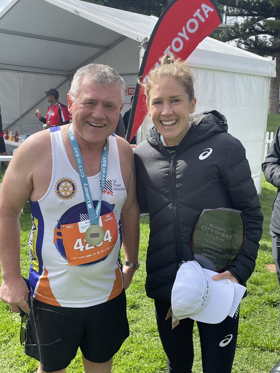 Privileged to be with womens #12kmCityBayrun #CityBayrun and Commonwealth Games gold winner Jess Stenson <a href="/JessTrengove/">Jessica Trengove</a> at the conclusion of my 47th run
