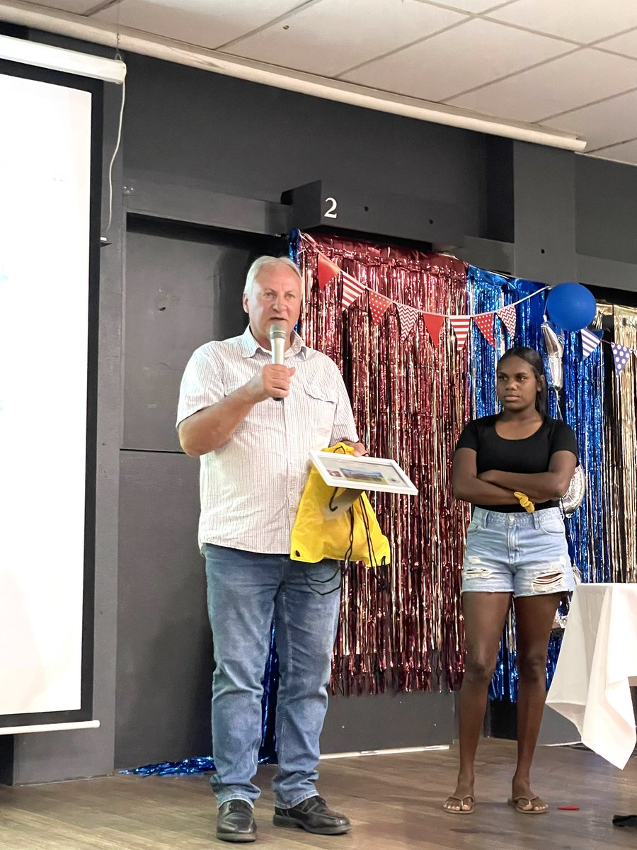 SteveEdgoMLA's tweet photo. The #YDU Women’s Team celebrated the 2022 season with their Presentation Night at the #TennantCreek Memorial Club.
Congratulations to all the award winners and thank you to the coach, #WhitneyRoe, all the players, and volunteers for a wonderful season of @AFLBarkly footy. https://t.co/ull261Ydvh