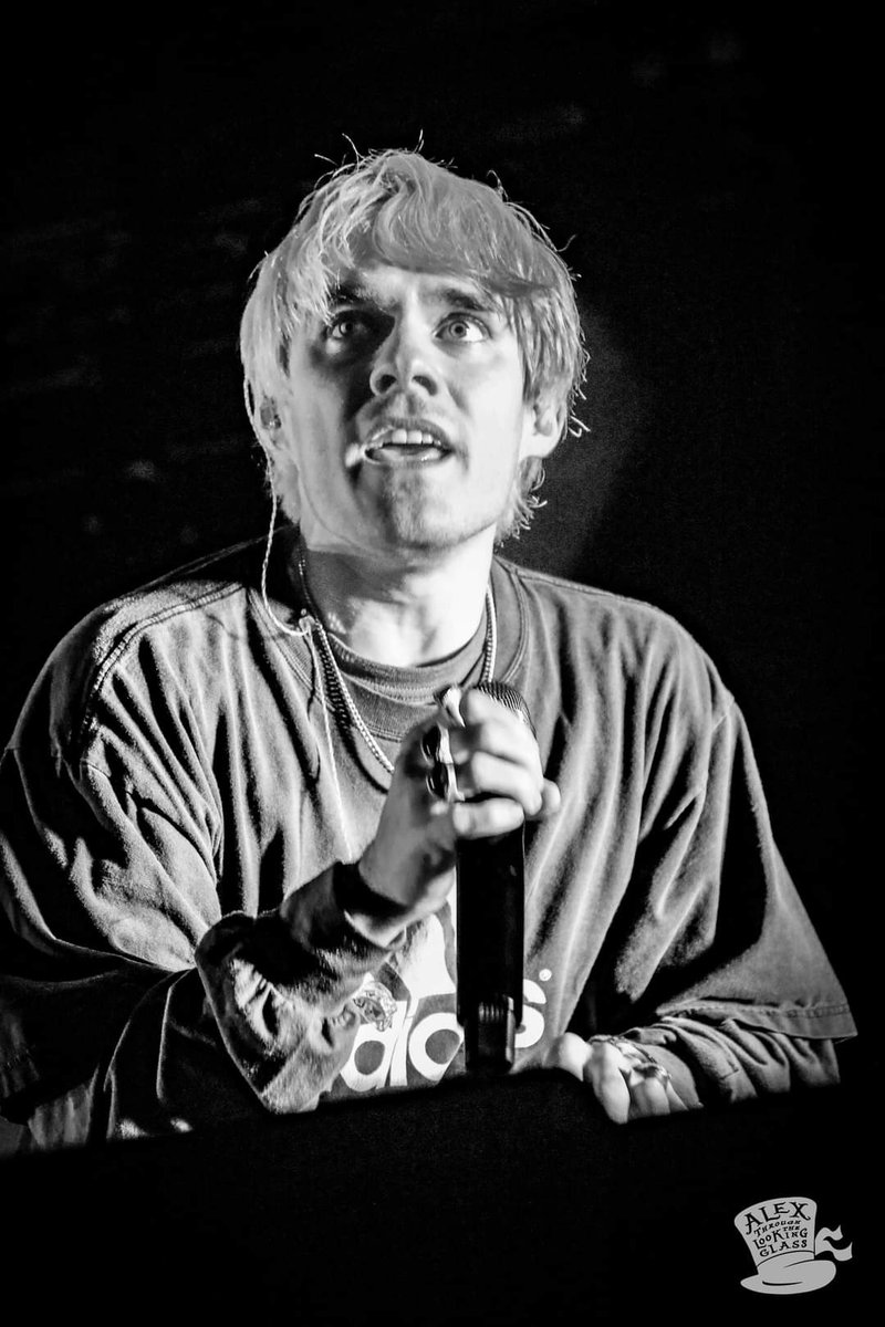 Officialindie_'s tweet photo. @waterparks at @AragonBallroom tonight. Photos by @AlexandraGeshe1. https://t.co/BhvZGcLsRq