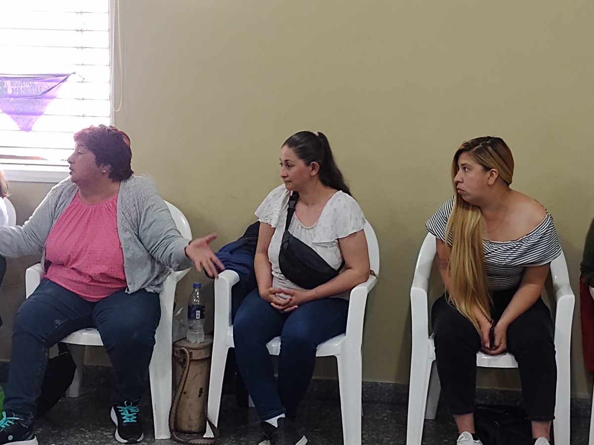 Gracias <a href="/RuarteFernando/">JS_SETIA-Ruartefer</a> por abrirnos siempre las puertas de Setia,casa de trabajadoras y trabajadores ! Gracias <a href="/DianaBConti/">Diana Beatriz Conti</a> por este esclarecedor encuentro!