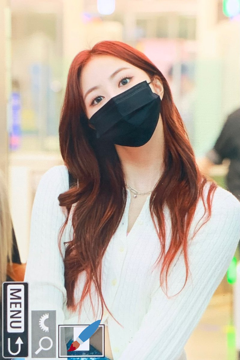 palette_430's tweet photo. 220918 프리뷰

잘다녀와🥹

#이레 #Ireh #조서영
#퍼플키스 #PURPLE_KISS https://t.co/lA6AI5DQ1a