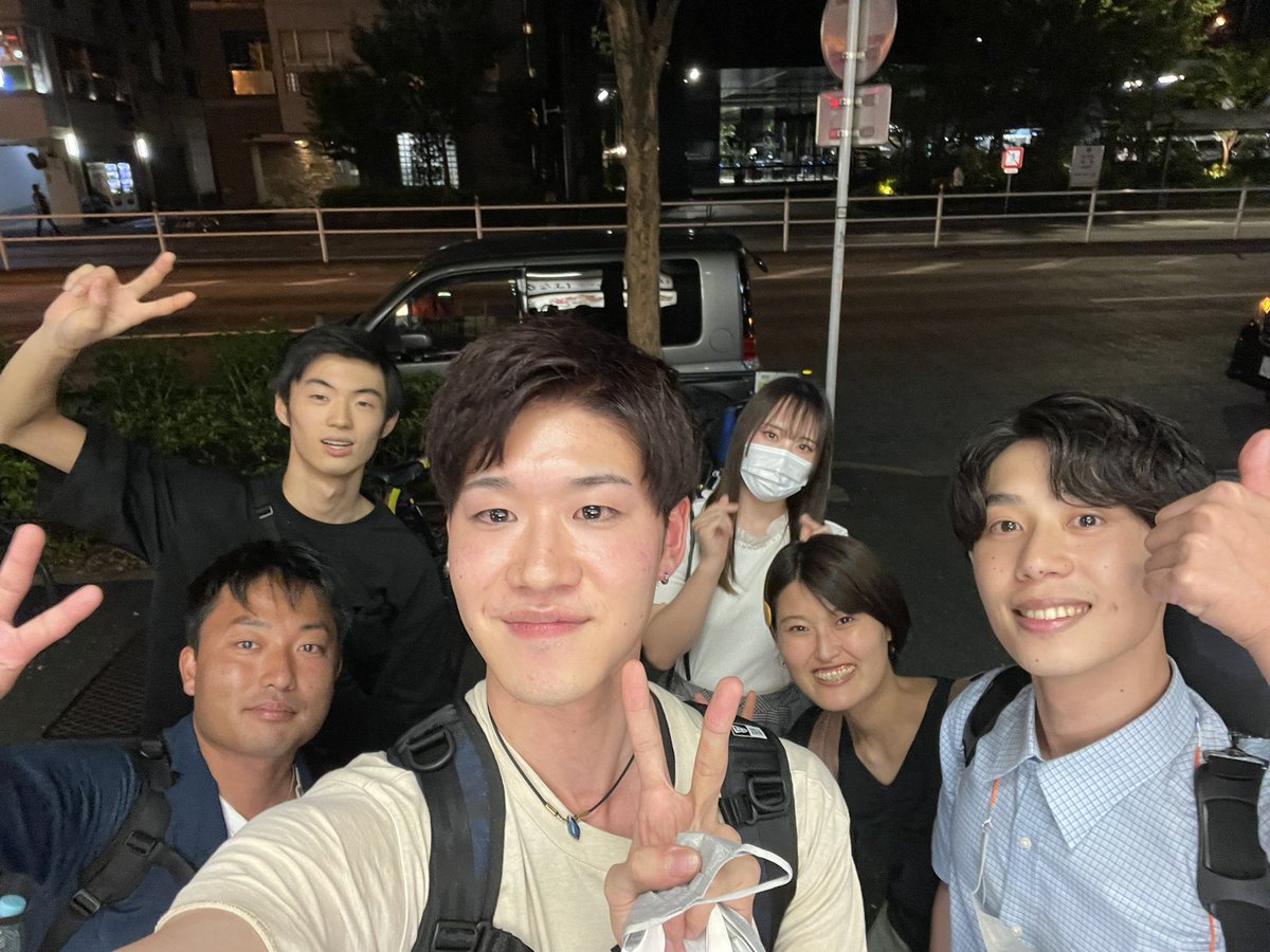 pcr0714's tweet photo. 最高のライブだった！
みつくん初ワンマンおめでとう！
そしてかずきちぃ〜愛してるぜ

@guitar_mitsu https://t.co/VY7Xk7n09I