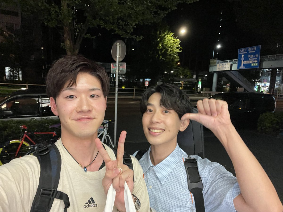pcr0714's tweet photo. 最高のライブだった！
みつくん初ワンマンおめでとう！
そしてかずきちぃ〜愛してるぜ

@guitar_mitsu https://t.co/VY7Xk7n09I