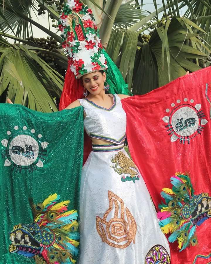 PSierranorte's tweet photo. Irene Luna Godos, Señorita Pueblos Mágicos, México que durante #QueenSupremeInternacional, en Colombia, logró ser la 1a finalista en Traje Típico, además de ser galardonada como Miss Fotogénica Internacional, poniendo en alto el orgullo de México y Puebla. https://t.co/HrbDuHsPwk