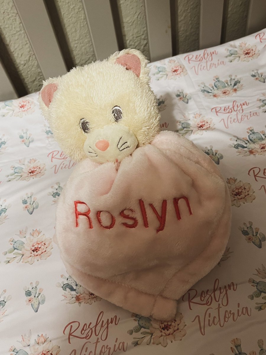 spicimommi's tweet photo. I think I get a little more impatient as the weeks go by 🤭🌸 https://t.co/ahglcmc10O