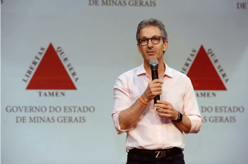 agenciapublica's tweet photo. Em maio mostramos como o governador de Minas Gerais, Romeu Zema, havia colocado a prima do chefe da mineradora que pretendia explorar a Serra do Curral no órgão que decidia a legalidade da obra. 

🔗https://t.co/8iCY1MF9BD #Arquivo https://t.co/TdFtsHKZ0Y
