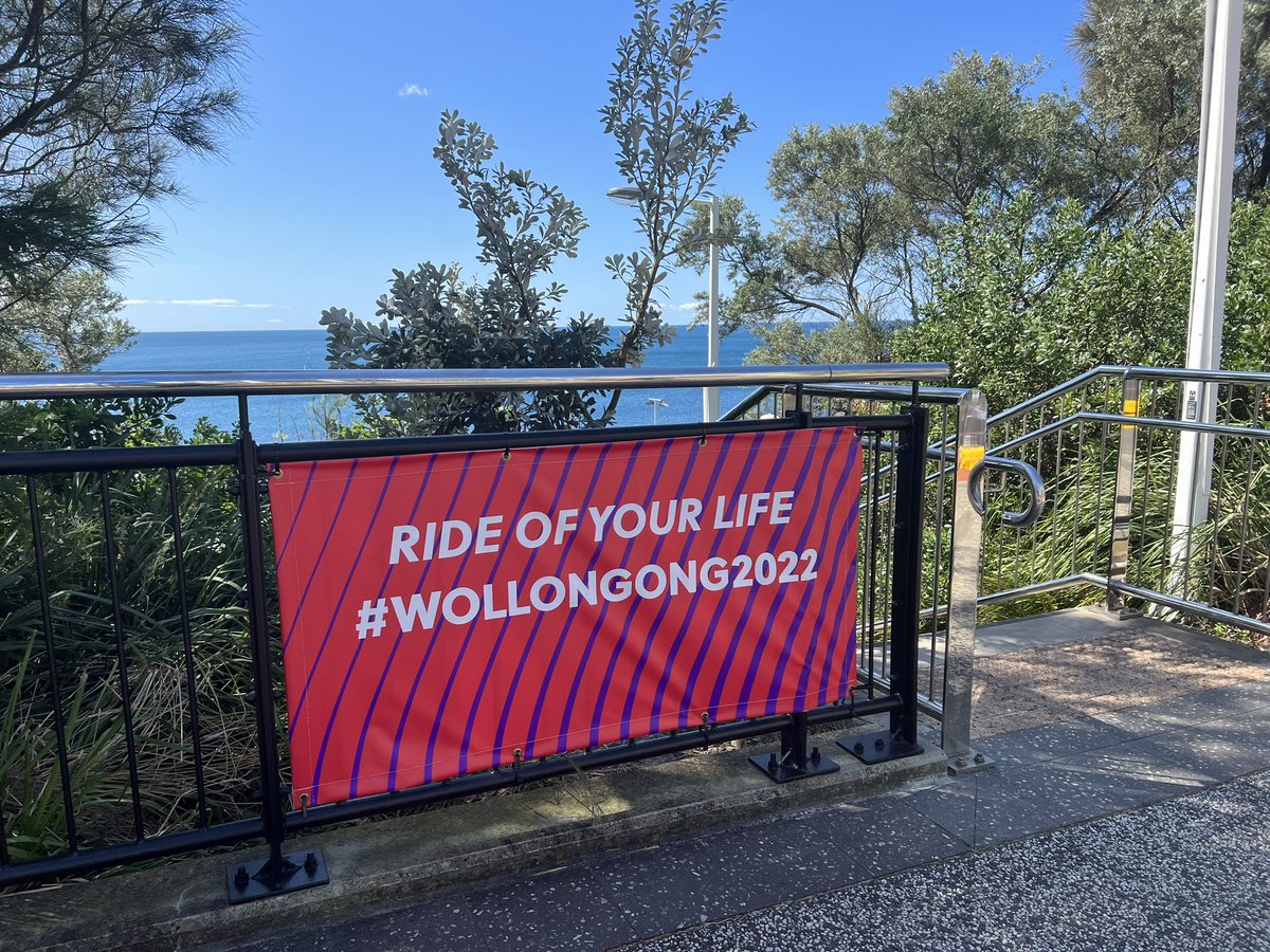 Enjoying the time trials at the UCI Road World Championships. <a href="/GLBrown321/">Grace Brown</a> just raced past 🚴‍♀️  #Australia #Wollongong2022 <a href="/wollongong2022/">Wollongong2022</a>