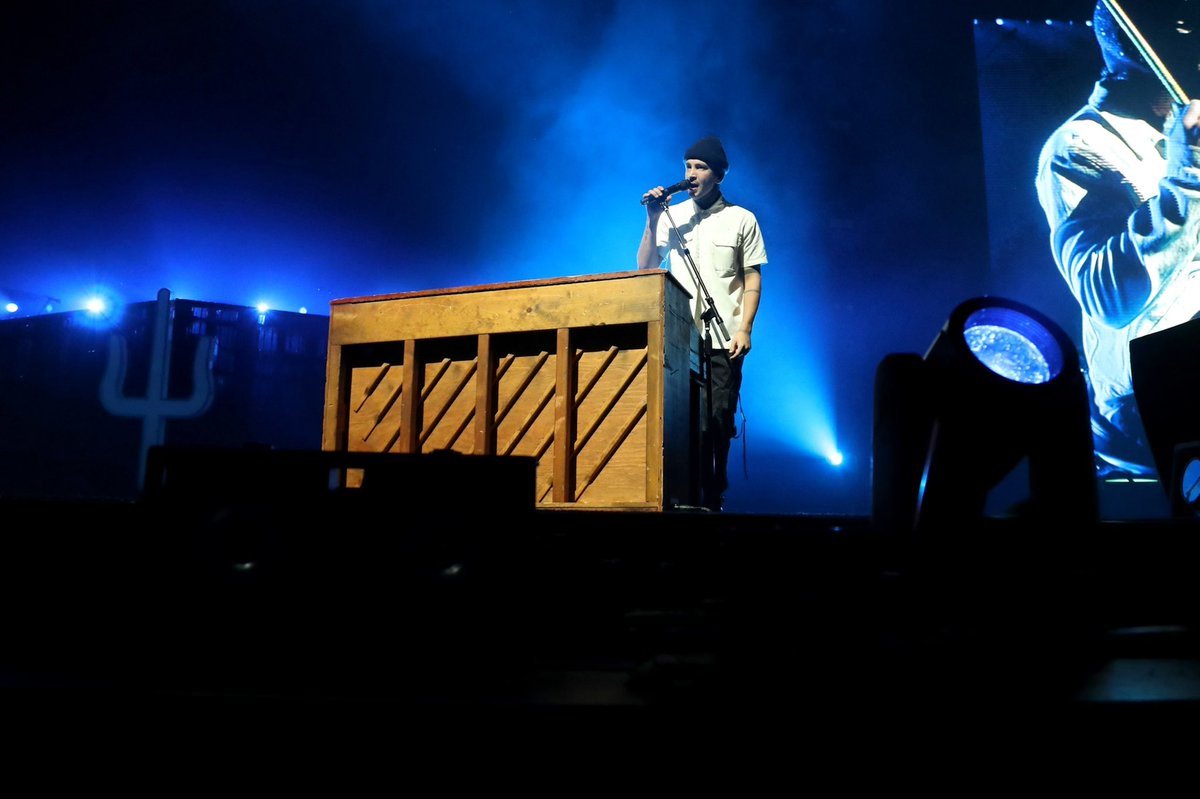 Honda Center tweet media