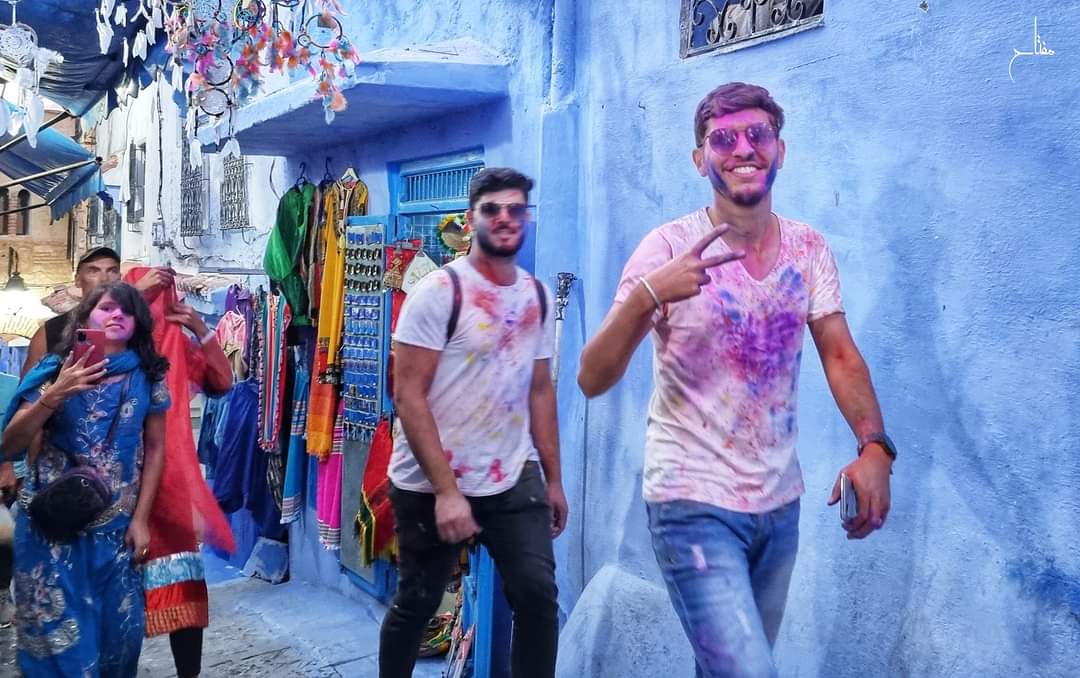 SEFIANIMohamed1's tweet photo. Hier à Chefchaouen.."Color Party" organisée dans le cadre du festival international du film des enfants et jeunes https://t.co/EJhgUn31Nx