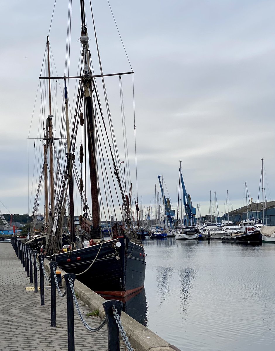 IpsMaritime's tweet photo. Wonderful morning on the waterfront with such beautiful ladies to brighten up our day 🤩
#MaritimeIpswich #WindowMuseum #SeaCadetsUK #ipswichstar24 #EADT24 #ip_swich #IpswichHaven #Ips_Waterfront #volunteers #MaritimeWomenPhotoShare https://t.co/bx0s3A9POL https://t.co/Cw7CnHu0XN