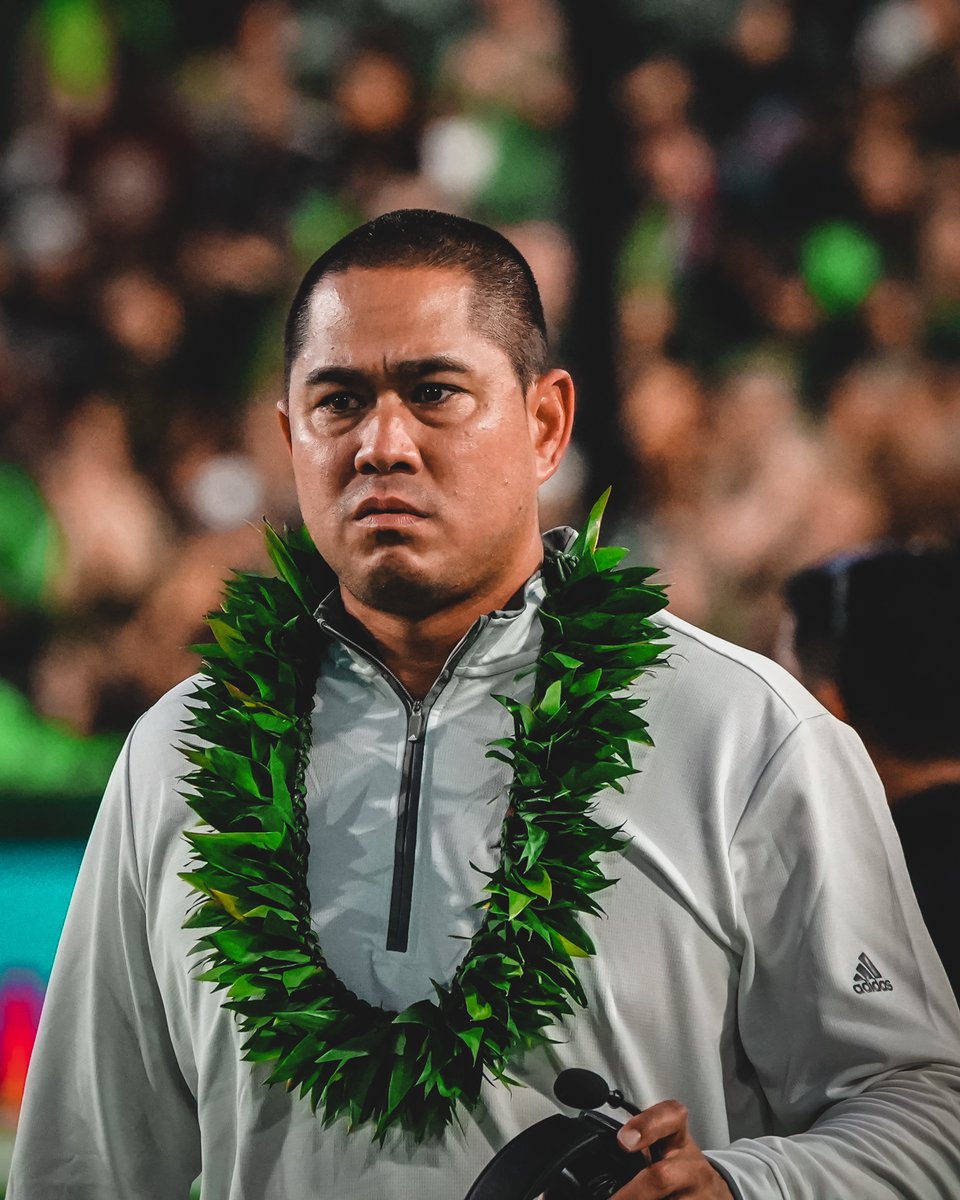 Congratulations to <a href="/CoachTimmyChang/">Timmy Chang</a> on his first win as a head coach! The #BRADDAHHOOD is building and getting stronger every day! 

#GoBows