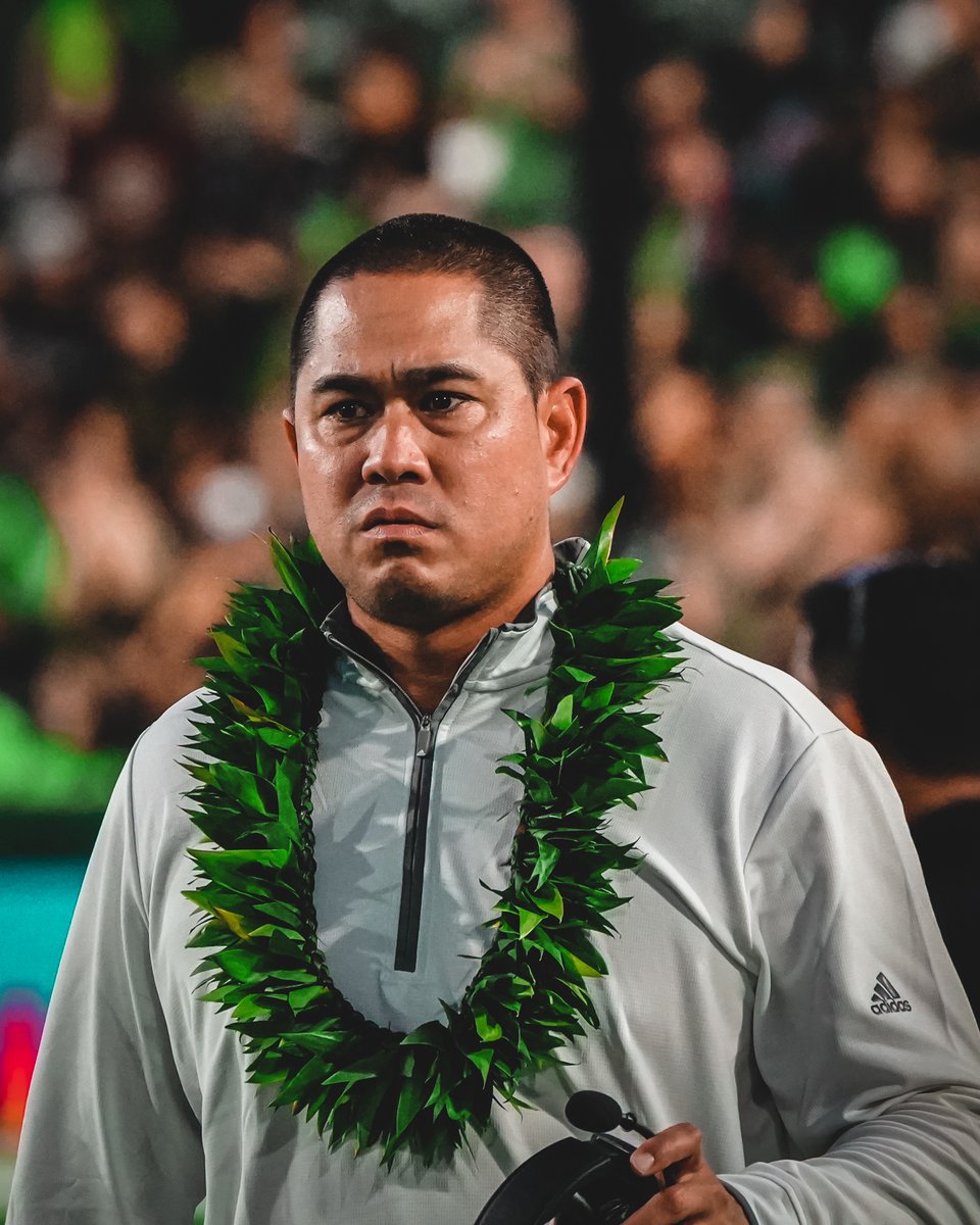 Congratulations to @CoachTimmyChang on his first win as a head coach! The #BRADDAHHOOD is building and getting stronger every day! #GoBows