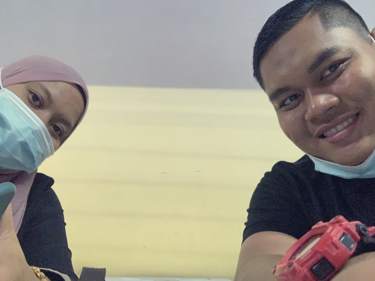 Syahirahsamsudd's tweet photo. Love you cinta ❤️🫣 https://t.co/PjLB9fYdau
