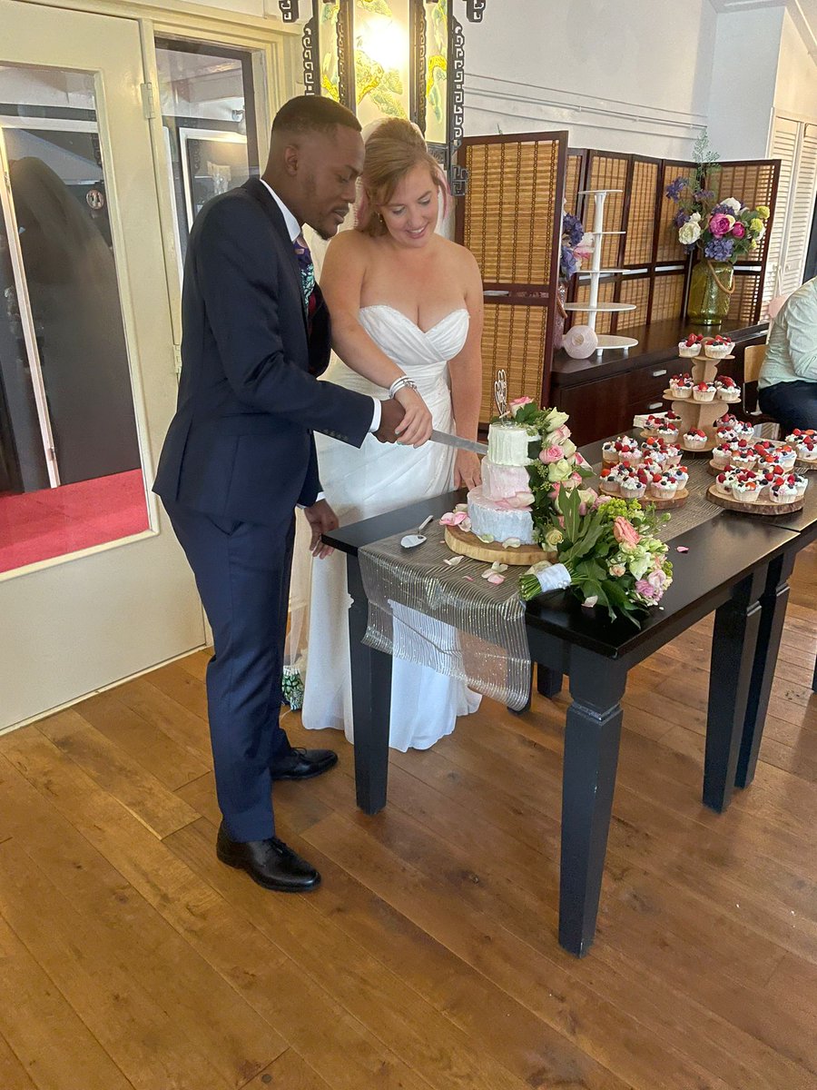 DesIngez's tweet photo. And there we have it. What an amazing day it was. #mr and #mrs #Hlase 💕
I married my best friend, my joker, my partner for life. #wedding https://t.co/4GbPIES6Qp