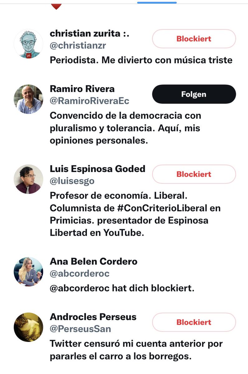 chiguijaecuador's tweet photo. @RaGecuador En los seguidores se entiende d dónde viene la defensa d las instituciones q lamentablemente están involucradas en corrupción y negligencia.
#PresidenteEvasor y #ministro d fiesta mientras 🇪🇨 en 🔥 
#DestitucionCarrilloRosero
#RenunciaLasso o #MuerteCruzada https://t.co/zfvOj00wUx