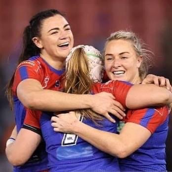1988Knights's tweet photo. Finals bound!!! A big 30-8 win over the Dragons has us finished second and facing the Dragons again next week in the Grand Final qualifier! 🙌🏼 #NRLW https://t.co/nqHbHN7ZYK