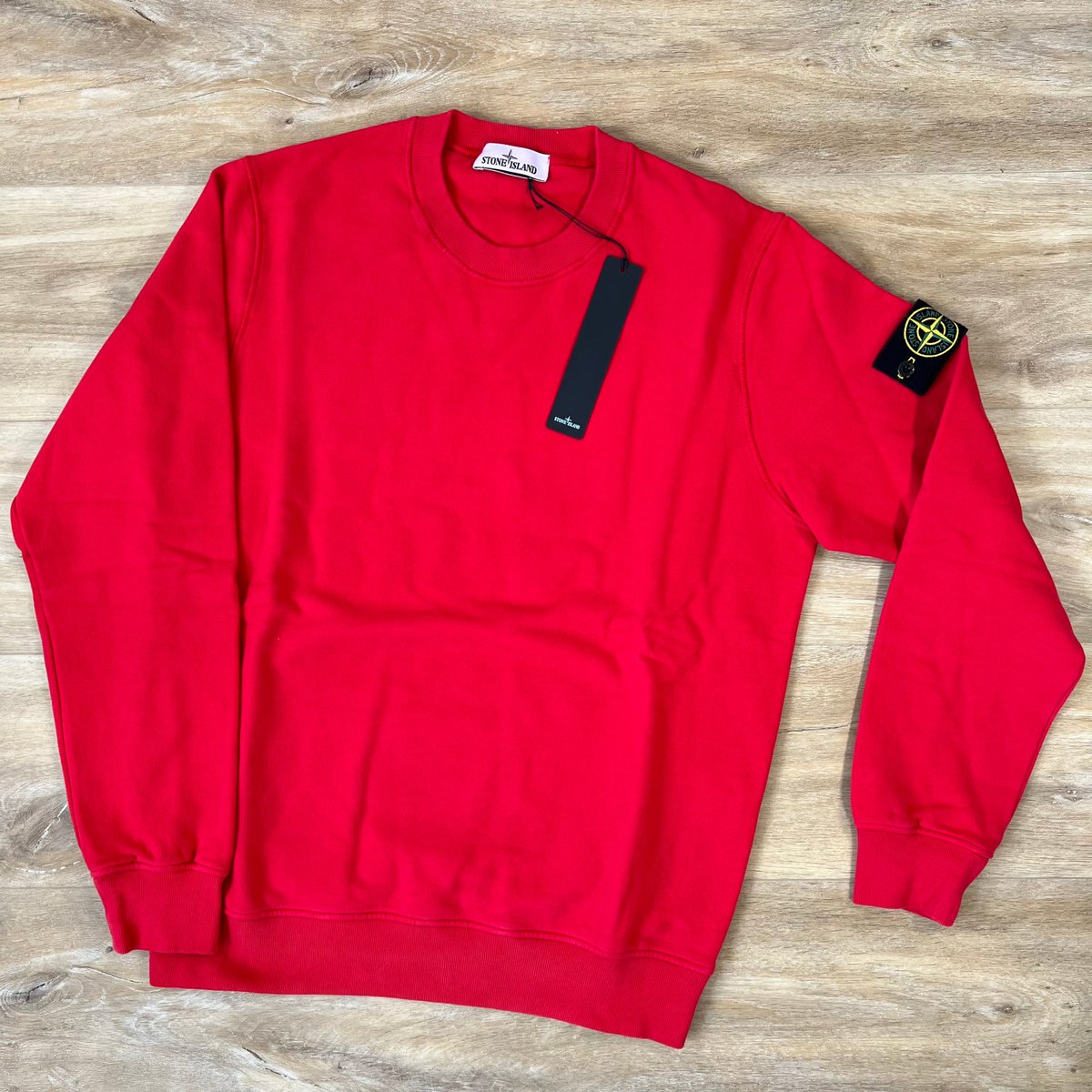 LABELMENSWEAR's tweet image. If Gabriel Jesus scores first for Arsenal today, we’ll giveaway a Stone Island jumper! ❤️

Retweet &amp;amp; follow @LabelMenswear to enter