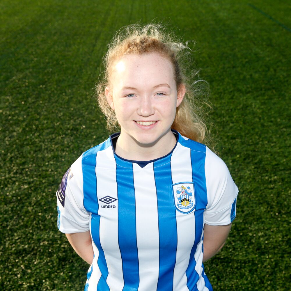 HalifaxFCWomen's tweet photo. 𝐍𝐄𝐖 𝐒𝐈𝐆𝐍𝐈𝐍𝐆...

We are delighted to welcome former Huddersfield Town and Burnley player @ellaharris2001!

The versatile defender has impressed whilst on trial and is in-line to make her debut today! 🍊⚽️ https://t.co/K8yRUt5alK