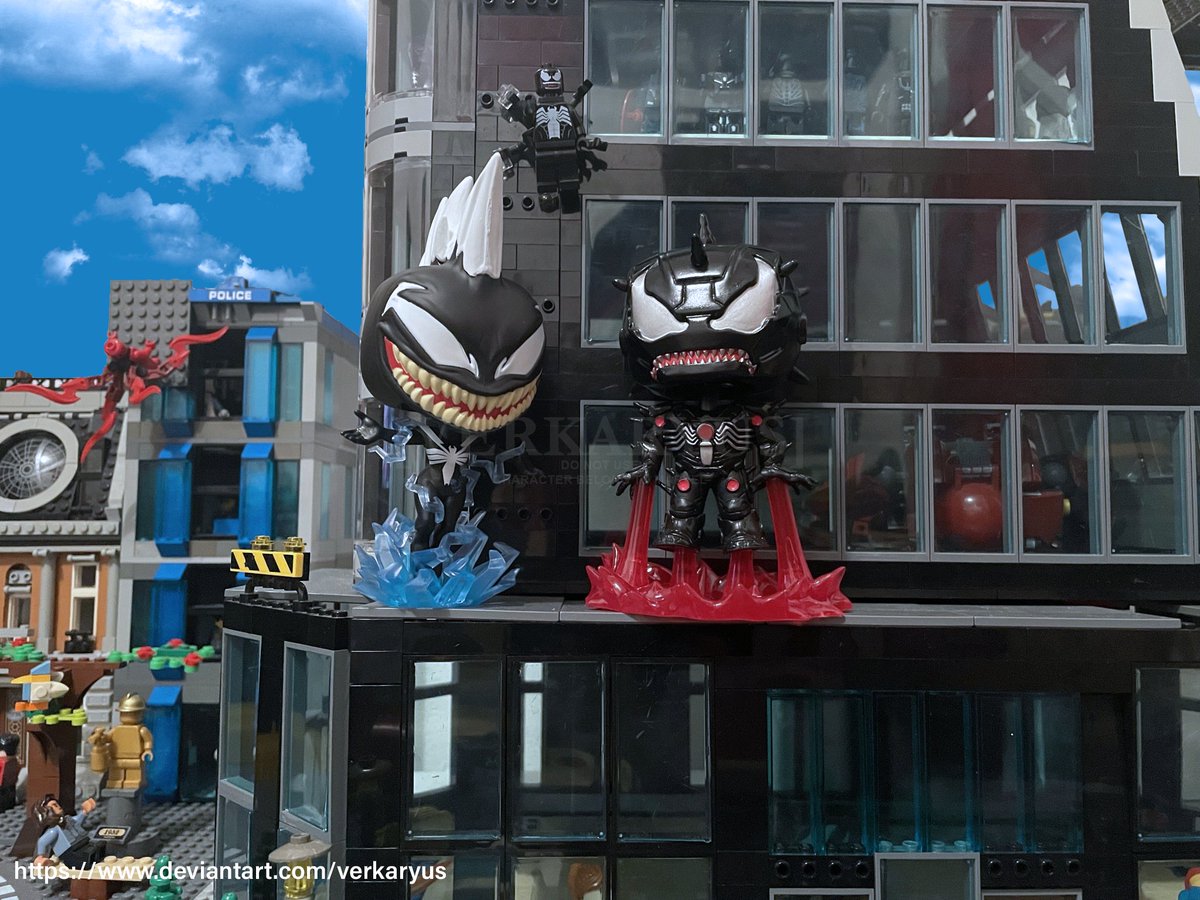 verkaryus's tweet photo. Sept: 17 #antihero 
#funkophotoadaychallenge
@OriginalFunko 

The Letal Protector is in town making friends!

#tonystark #ororomunroe #ironman #storm #marvelcomics #legocity #funkopopmarvel #marvel #lego #avengerstowermoc #venom #symbiote #funkography #photography #funkofamily https://t.co/IQTvrds8zr