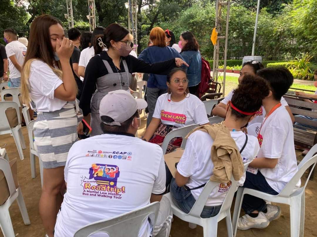 AkbayanParty's tweet photo. 3 days before the 50th anniversary of Martial Law, young people from different backgrounds deepened their appreciation for history and democracy with a tour of Martial Law-related sites around Metro Manila. #MLBadTrip #ML50Roadtrip #ML50

Read more: https://t.co/0sKJ2NLEbr https://t.co/jxEGh5EZls