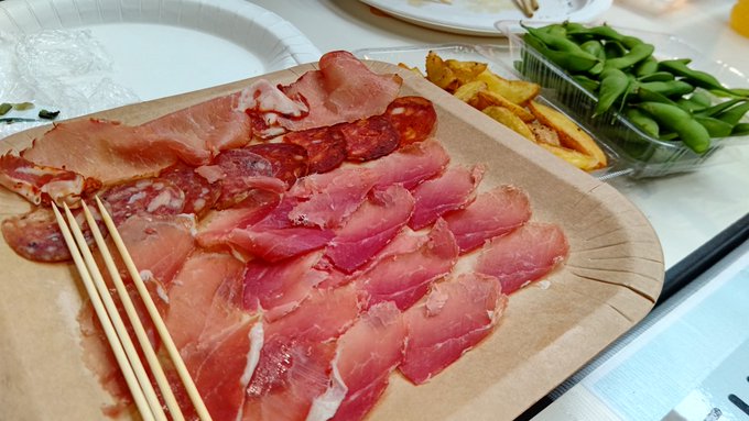 あらやだおいしそうやだー♥️(cvくじら 