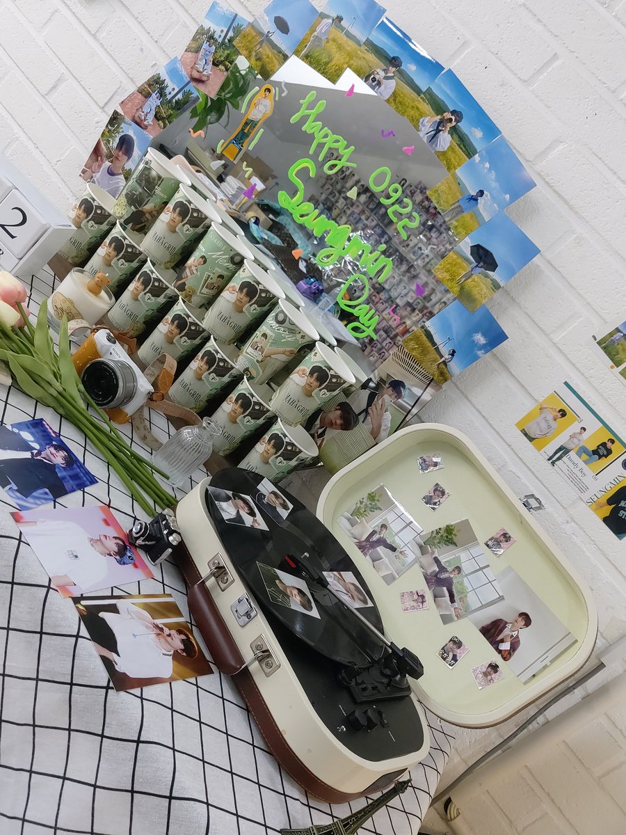 _love_bins's tweet photo. #승민이와_함께_아름다운_추억
#Beautiful_Memory
#스트레이키즈 #StrayKids #승민 #seungmin
와 대박 특전 구성 대박이고 승민아 너 기욥다 🐶💗 https://t.co/ecxtvodSuO