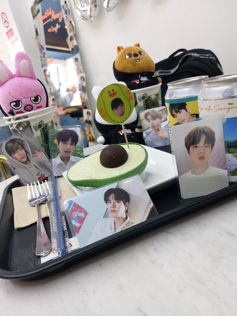 _love_bins's tweet photo. #승민이와_함께_아름다운_추억
#Beautiful_Memory
#스트레이키즈 #StrayKids #승민 #seungmin
와 대박 특전 구성 대박이고 승민아 너 기욥다 🐶💗 https://t.co/ecxtvodSuO