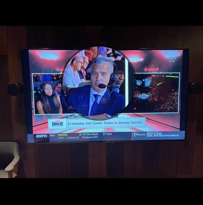 Este es el comentarista de box que el mundo necesitaba, el grande @BarbosaBox!! Arre!! https://t.co/<a href="/tag/mipcom"class="tags"><span>#mipcom</span></a>