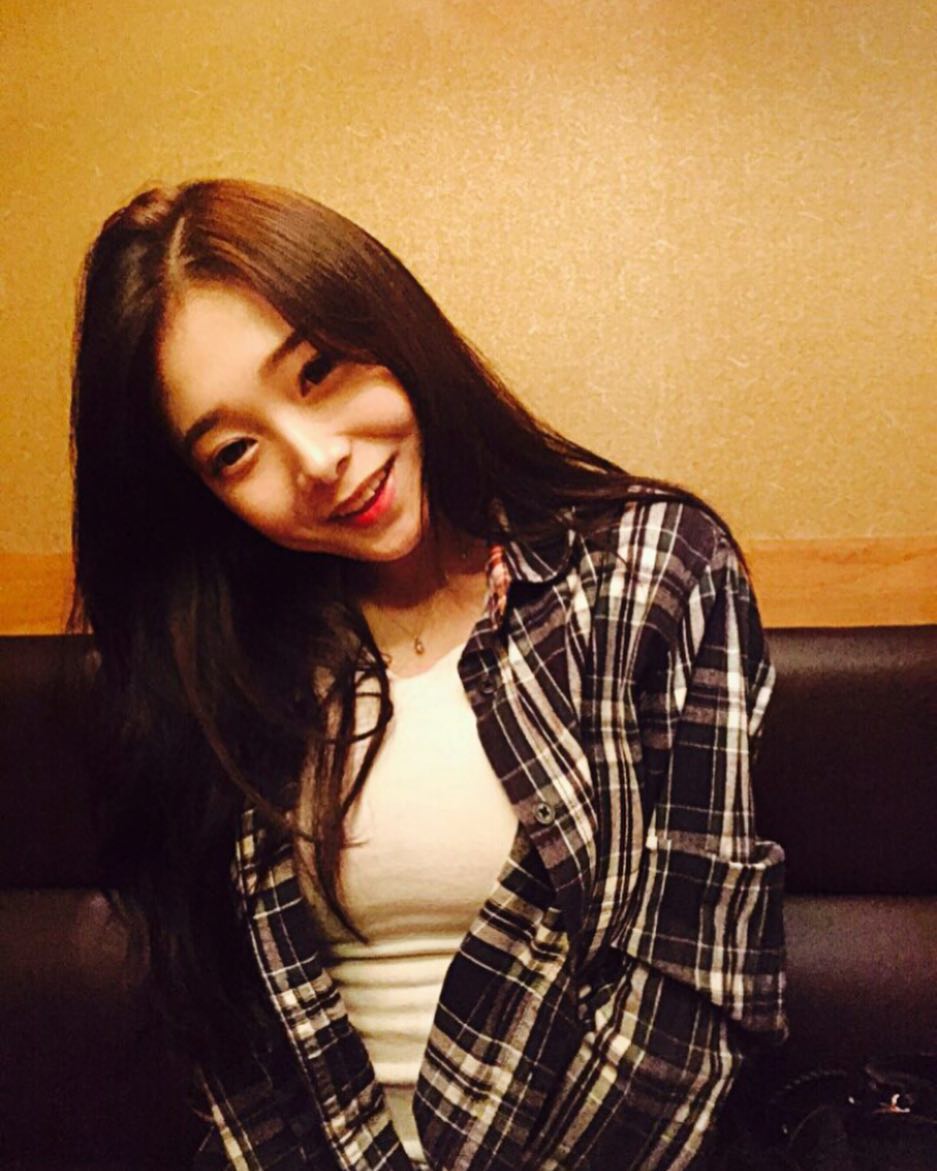 kimsh566's tweet photo. 가을이 오나봐요 
#섹트 #일탈 https://t.co/lq3zHMIh3z