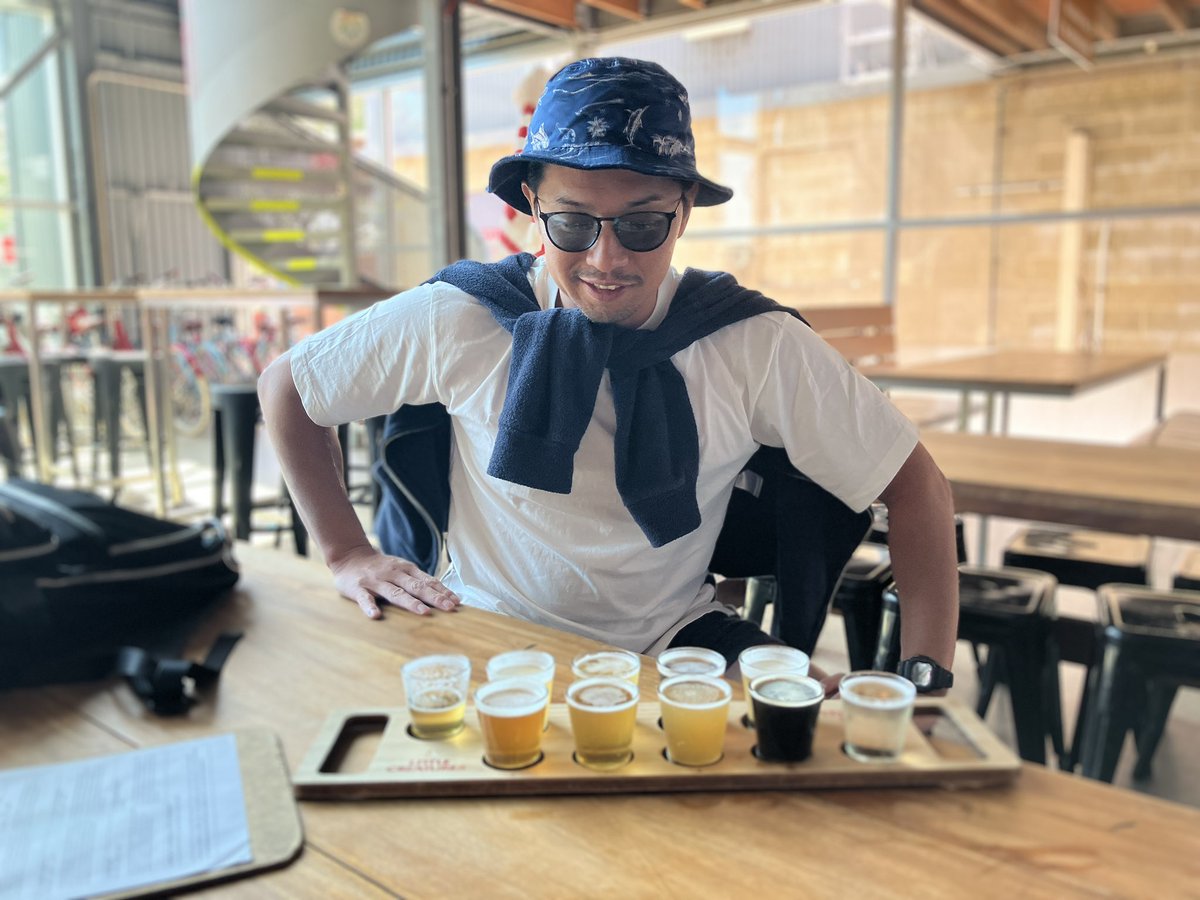 tadahiromiwa's tweet photo. ビール10種飲み比べ🍺
Testing different 10 beers🍺
#Australia #perth #fremantle #littlecreaturesbrewers #beertesting
#businesstrip #panasonic https://t.co/hf0Q8xMiIJ