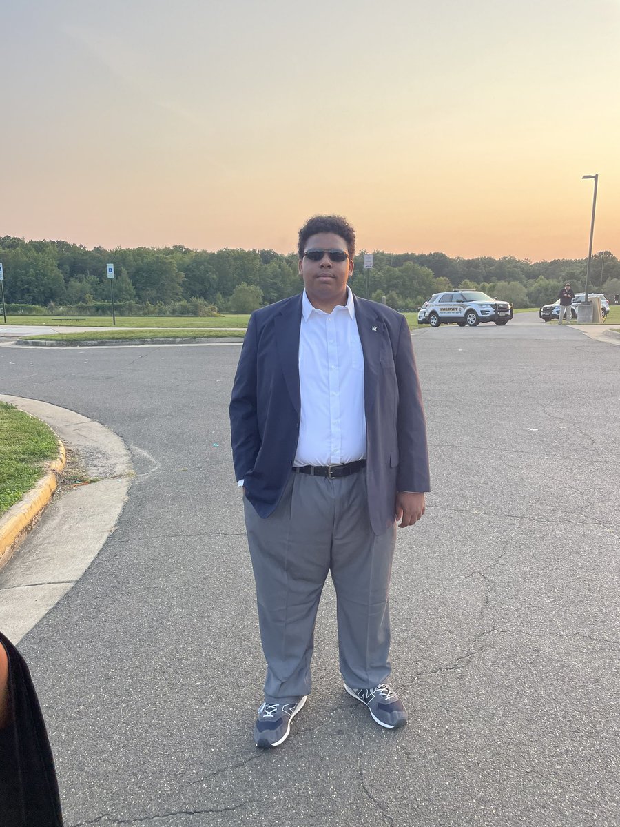 wcfuller's tweet photo. Lil Wendell’s first Homecoming at Kettle Run HS.
The @newbalance were his idea, I swear 😉 #Size17 #RollCougs
@KettleRunNews https://t.co/ifwcFs2Qta
