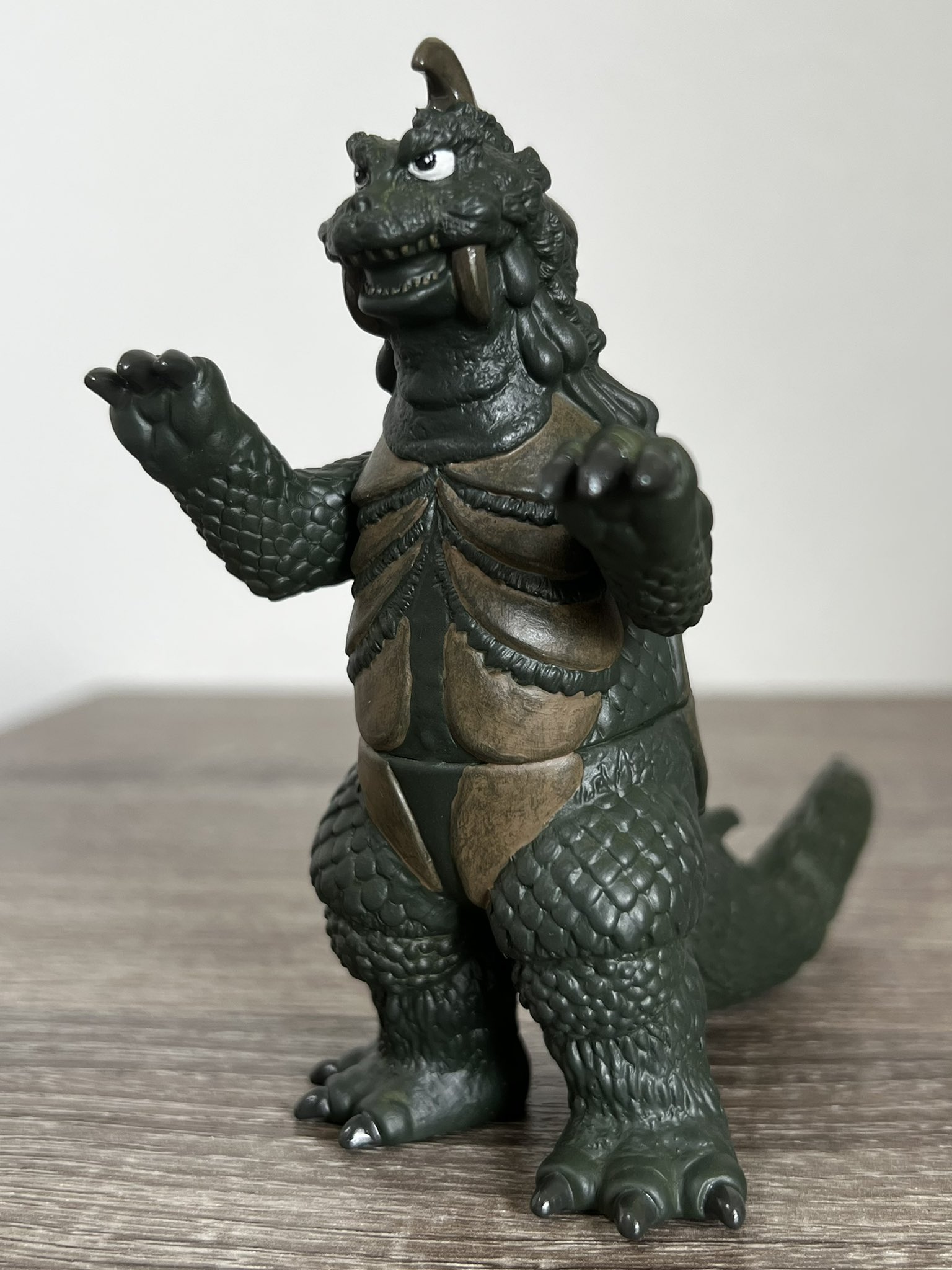 ウルトラマン ウルトラQ ウルトラ怪獣 ゴメス モノクロカラー