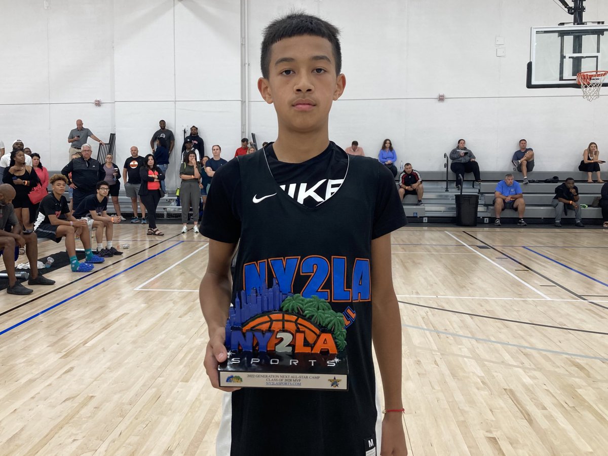 MHS_Boys_'s tweet photo. MVP’s from the Generation Next All-Star Camp

2027: Tref Rademaker &amp; Derrick Cross Jr. 

2028: Ethan Vahl &amp; Kayden Turner

@ny2lasports @GenNXTBB #NY2LAGenNextCamp2K22 https://t.co/mgkpld1hFw