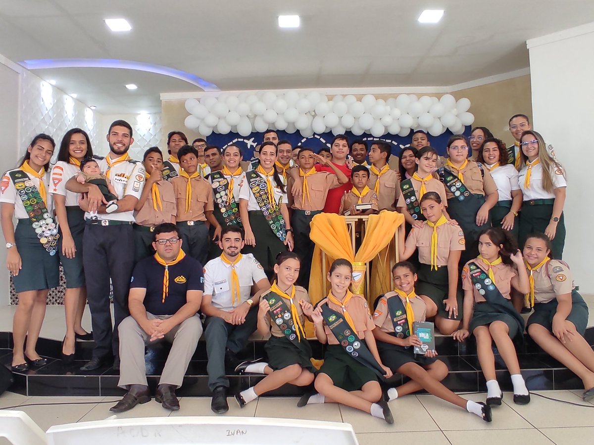 EltonW7's tweet photo. Dia Mundial dos Desbravadores no Distrito de Caicó-MNe com festa no céu e na terra.
#primavera #mudaromundo #dbv #mneterradeproezas #batismo https://t.co/dP4mXBRZiz