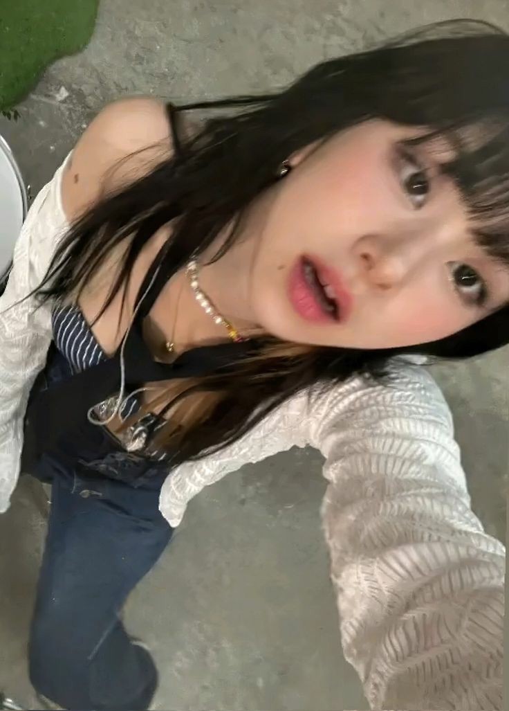 ccyooncat's tweet image. ？ ७ Canales subliminales que recomiendo; 𝗺𝗶𝗻𝗶 thread 𓈒  ˙ 🌫️  ּ   𖠗