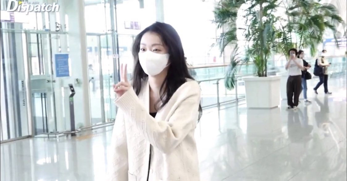 minimwe's tweet photo. she is a real life hamster. i said what i said. #KIMDAMI https://t.co/qF3cVuaHov