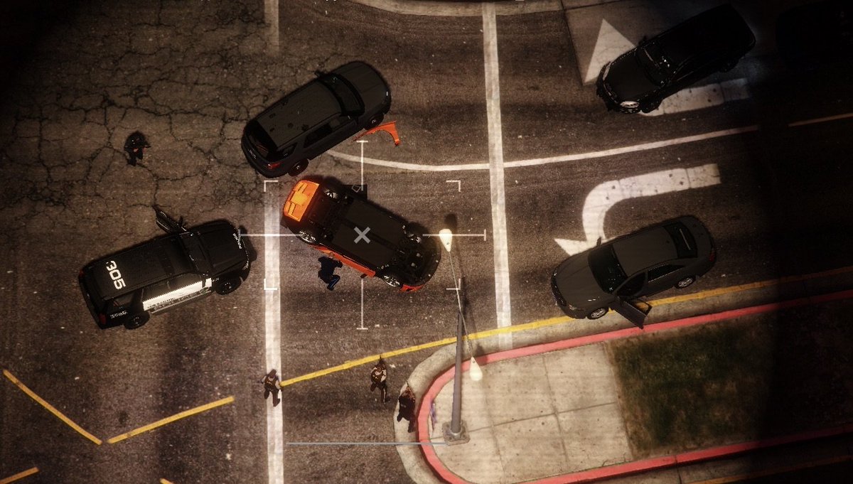 OceanBreezeRP's tweet photo. Falcon-1 Suspect Down.

#OasisRP #FiveM #Roleplay #GTARP https://t.co/C5RSDkVIKX