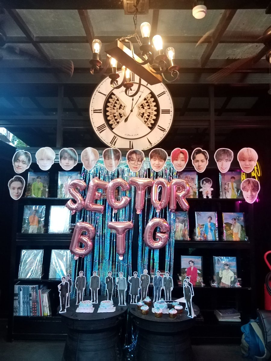 mingyuuniverse's tweet photo. Finally here! β€οΈ
#Sector17
#SectorBTG
#BETHESUNinMNL https://t.co/tI9uH8lOCL