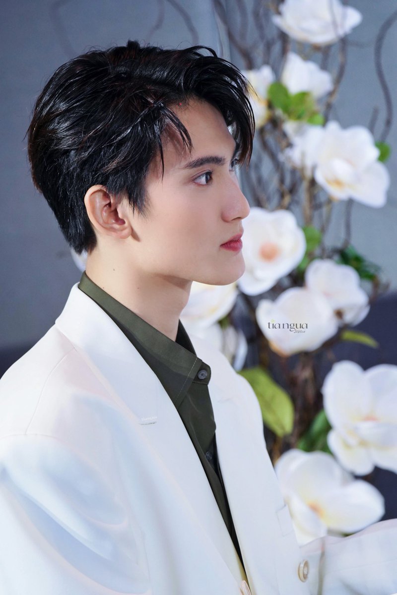 tiangua3469's tweet photo. นี่คือแบบ พี่หลองกับน้องเฟริสท์
@firstfh5
#JaFirstxIMTH
#First_Chalongrat
#รักแรกของเฟริสท์ https://t.co/8eYwaUNKNS