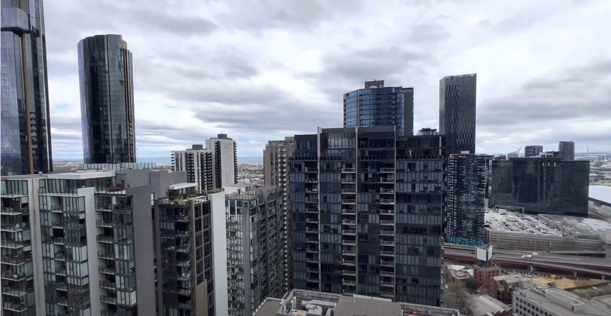 Exciting news for me, secured a place down in Melbourne which I'll be moving interstate to within the next couple of weeks. The view from my apartment is insane lol